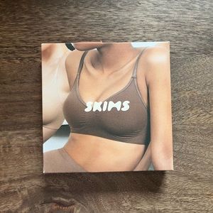 Skims Seamless Sculpting Bra